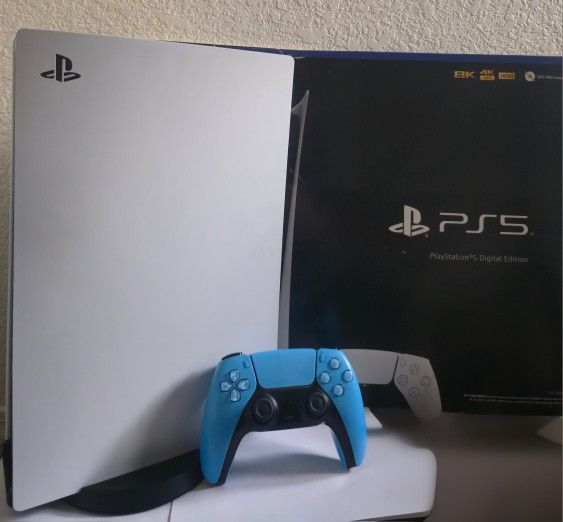 PlayStation 5, PS5 Like New.