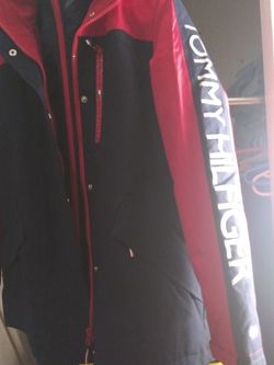 Tommy Hilfiger Size Small