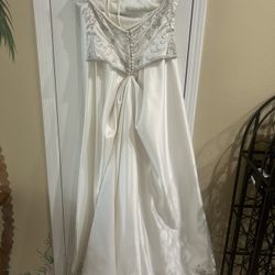 Size 12 Jasmine Haute Couture Wedding Dress 