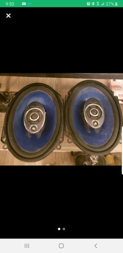 2 Pioneer 240 watt 6×8 3 way speakers