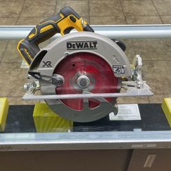 Dewalt Saw Model DCS570 
