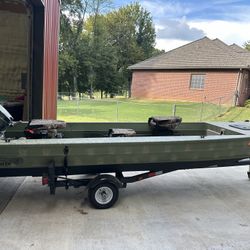 1973 Quachita flat bottom boat