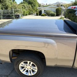 2013 Chevy Silverado Tonneau Cover
