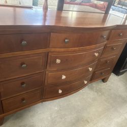 DRESSERS GOOD CONDITION FREE DELIVERY 🚚 