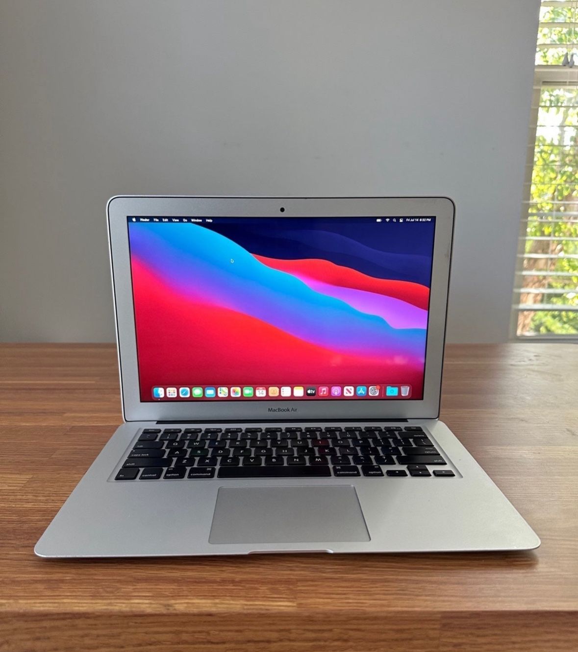 13” Apple MacBook Air Laptop