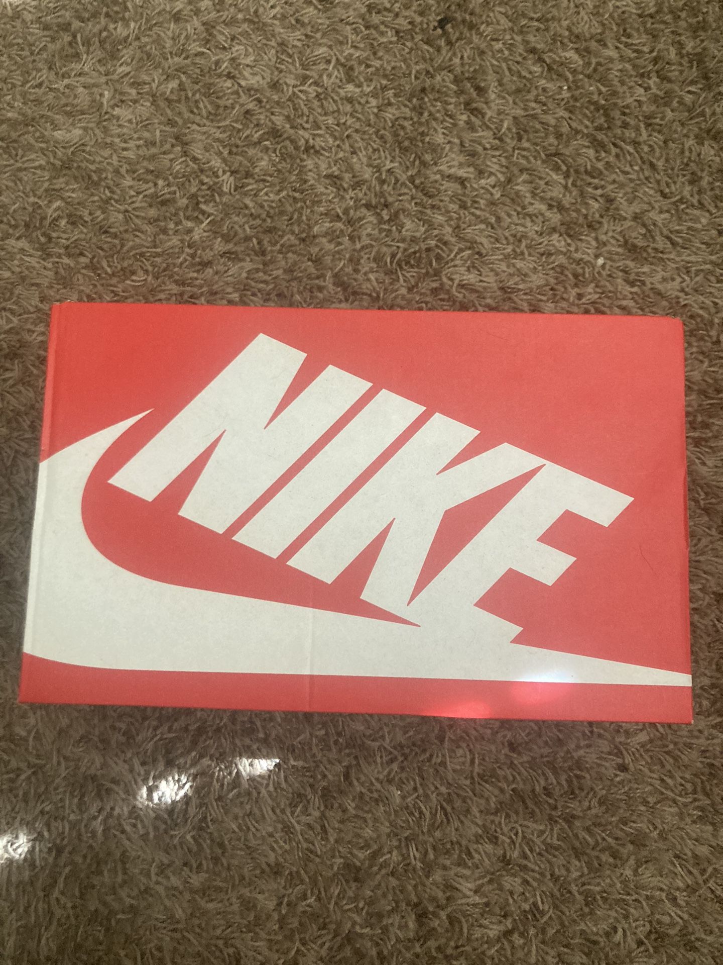 Nike Panda Dunks Almost New Size 8.5 Men US (comes With Box)