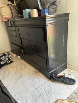 Dresser