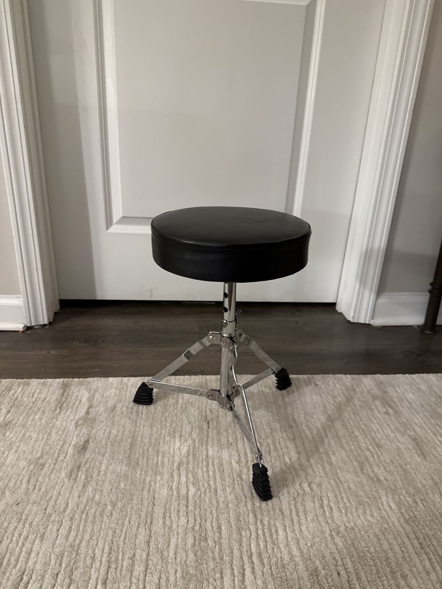 Adjustable Drum Throne