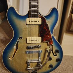 D'Angelico Premier Series DC Boardwalk