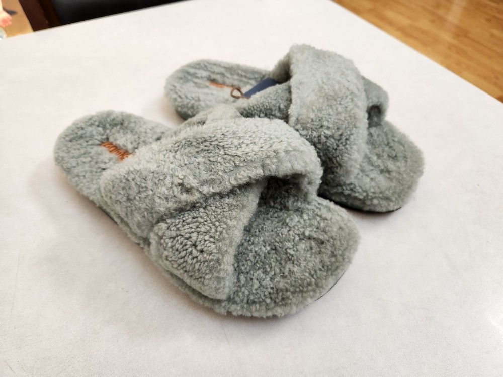 New OLUKAI Hila Heu Shearling Slippers 8 Muted Green