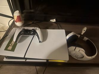 Ps5 with controller wireless headset and HDMI cord