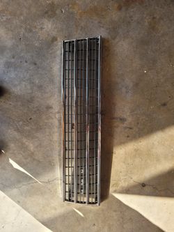 Plymouth Voyager Grill 91-95
