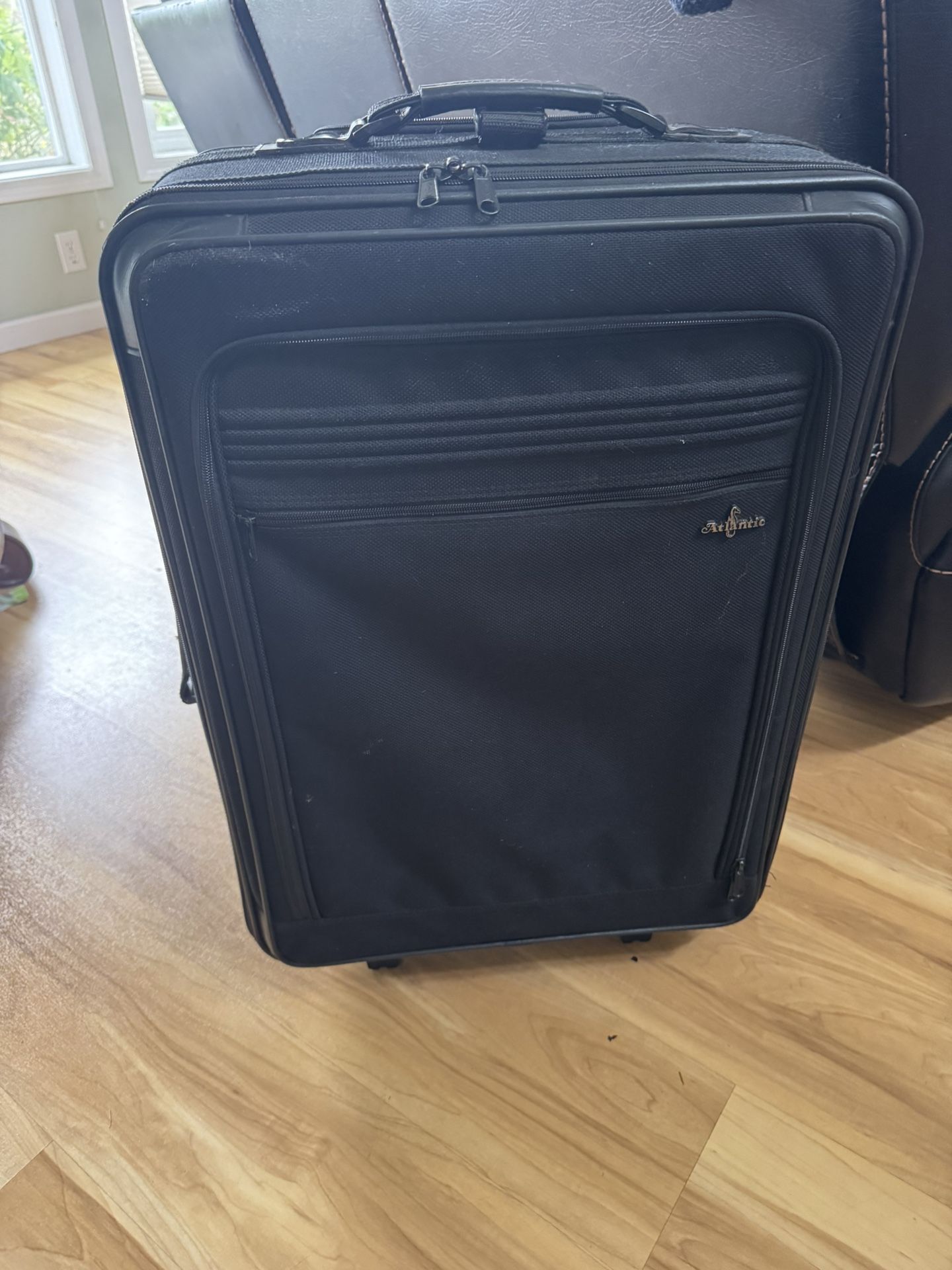 Luggage Atlantic Large Suitcase Soft Side