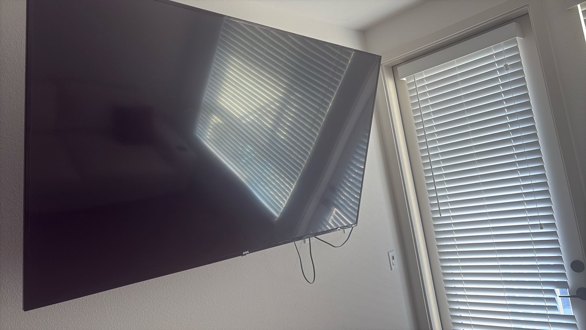 70 Inch Roku Tv