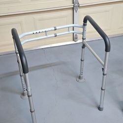 Foldable Toilet Safety Rails Fit Any Toilets