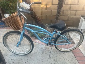 Light Blue Beach Cruiser Bike w/ Basket – Cute Retro Style