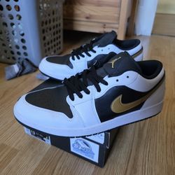 Size 13 Jordan 1 Low- White Black Metalic Gold Swoosh