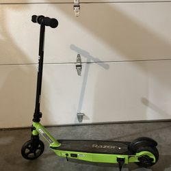 Razor Electric Scooter-Great Condition