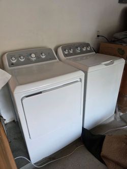 GE * Washer & Dryer Set, white, HE efficiency, LIKE NEW!