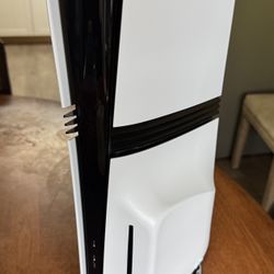 PS5 Pro W Disc Drive And 2TB Expansion