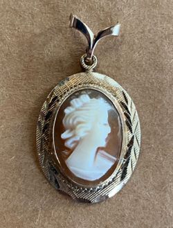 Pendant 12k GP