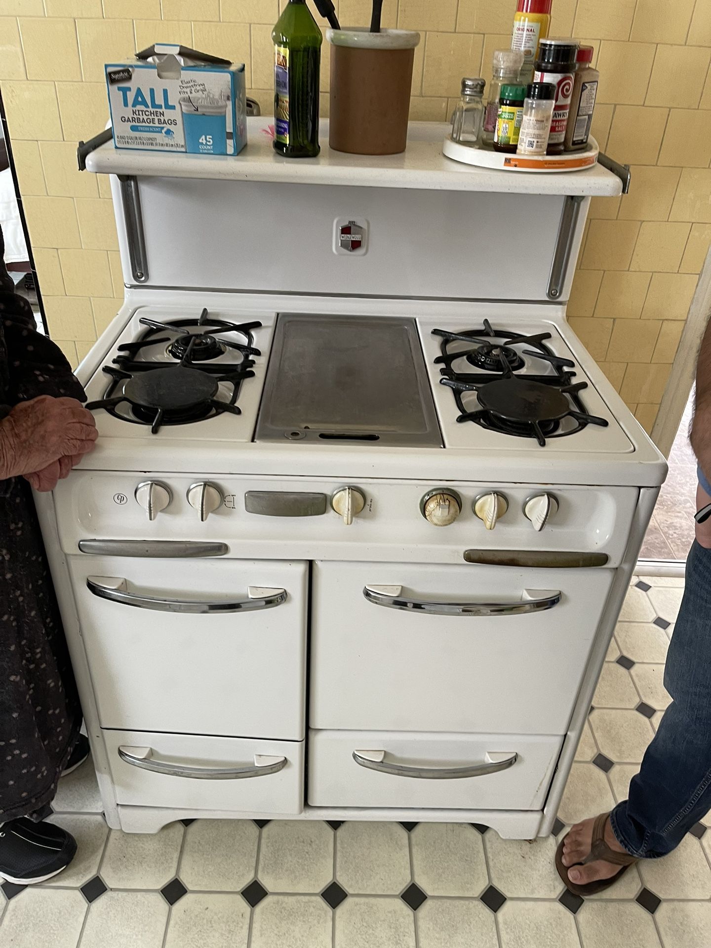 1950 Wedgewood Stove