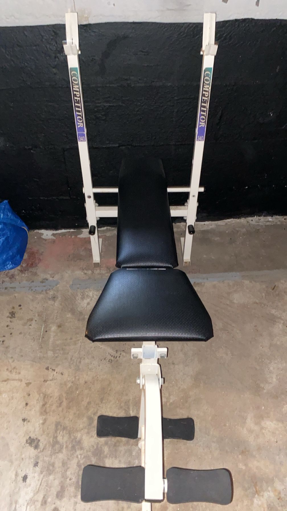 Weight Bench