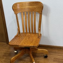 Heavy Adult Solid Wood Swivel Desk Chair on Wheels
