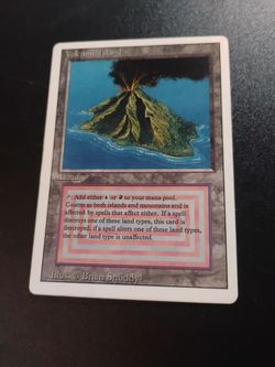 MTG Volcanic Island