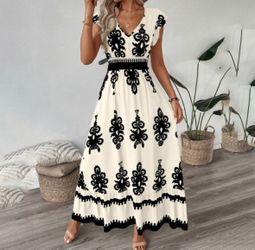 Women dress Cream color size S/M