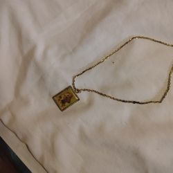 Religious Pendant And Chain 