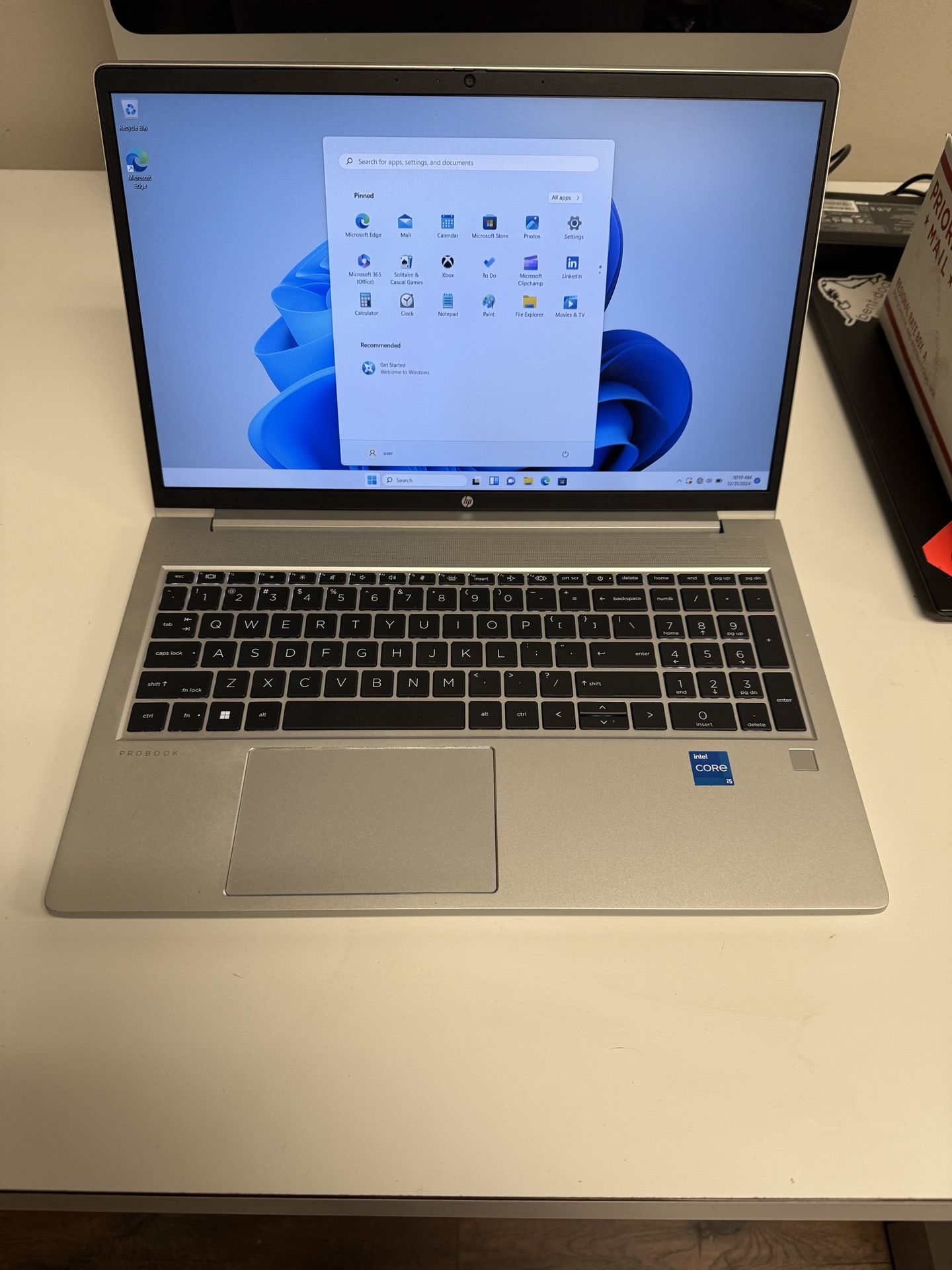 HP ProBook 450 g10 15” 1.30ghz Core i5-1334U 13th Gen 16gb RAM 256gb SSD Windows 11 Pro 