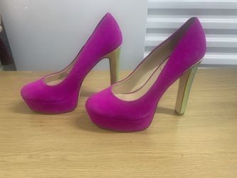 Jessica Simpson heels