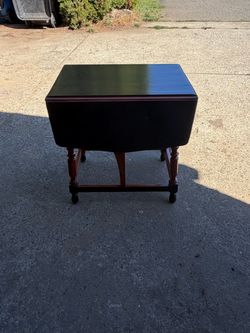 Vintage Drop Leaf Table – Completely Refurbished