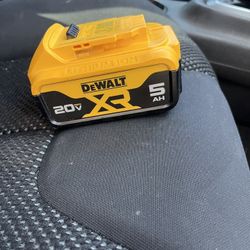 Dewalt 20 V battery