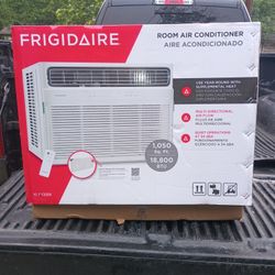 Air Conditioner Frigidaire M  Fhwh184wb2