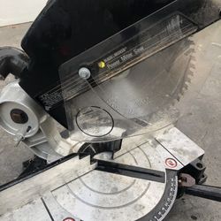 Black & Decker Power Miter Saw