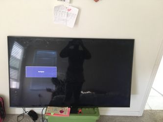 Five Samsung TVs 50 inch