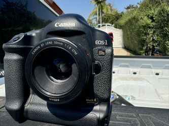 Canon 1ds Mk 2 With 50mil