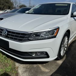 2016 Volkswagen Passat!! In House Finance