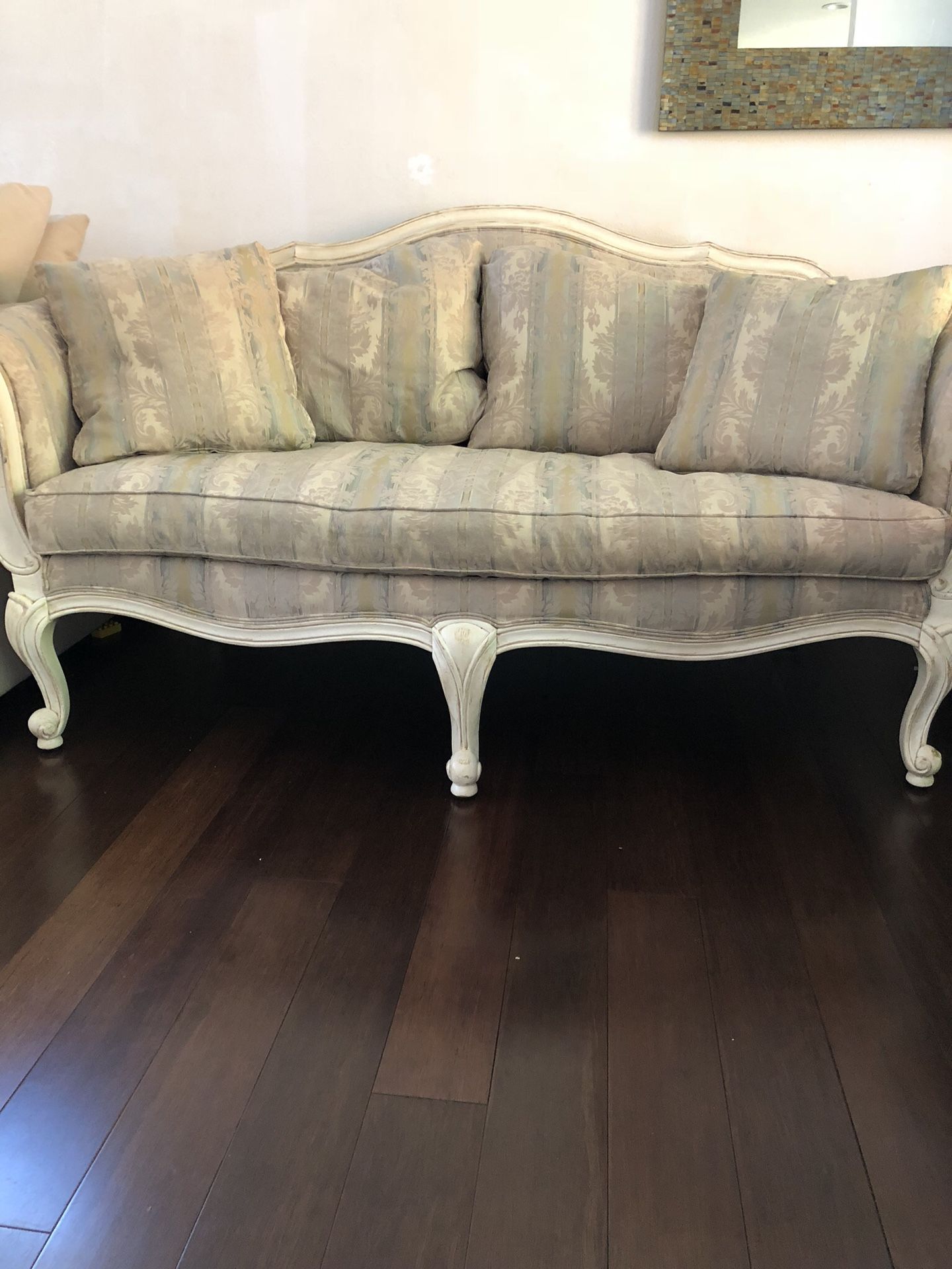 Ethan Allen Evette settee sofa