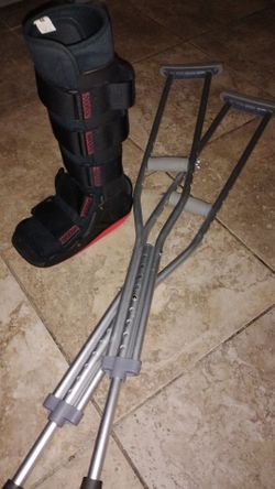 Medical Boot & Crutches