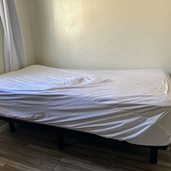 Mattress & adjustable bedframe