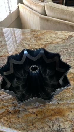 Bundt Cake Pan
