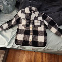 Girls Flannel Lightweight Jacket.