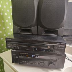 Sony STR DE545 Home Stereo Receiver - Sony 5 Disc CD Player - Sony Speakers - Sold Together