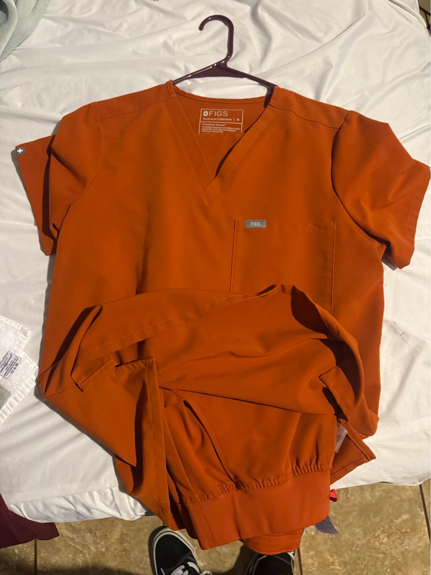 FIGS SCRUBS