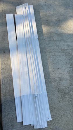 Door edge strip