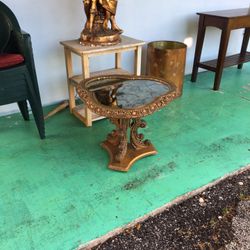 Free Table 