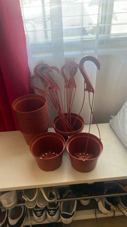 6”D Quality Hanging Pots